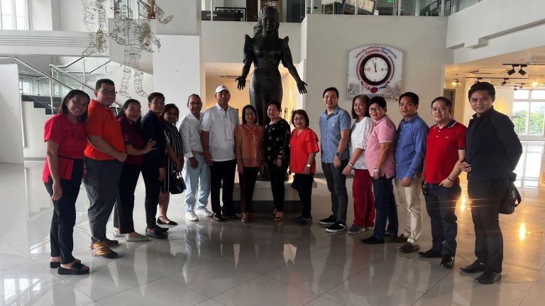 UECAAI Officers Pay Courtesy Visit to UE Top Executives